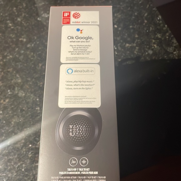 Jbl by Harmon live 660 nc headphones in box new